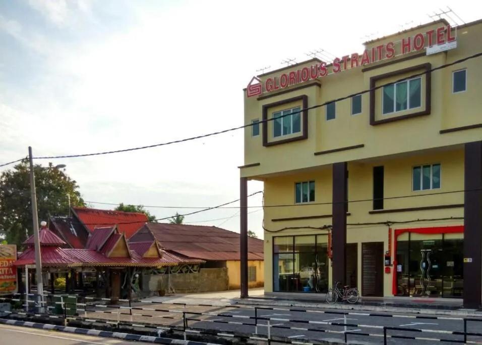 Glorious Straits Hotel Malacca Exterior foto